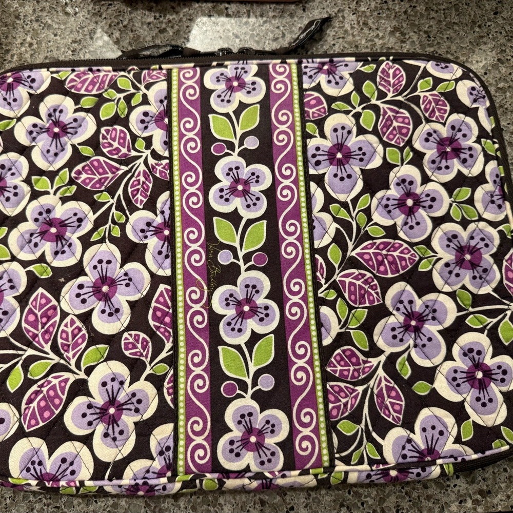 Vera Bradley Floral Laptop Bag Case in Retired Plum Petals Pattern - Picture 2 of 6